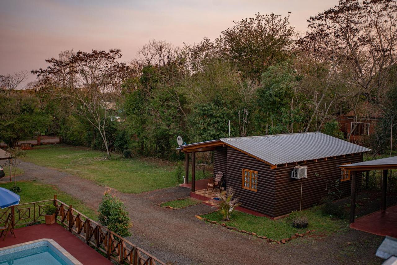 Cabañas La Quinta Puerto Iguazú Exterior foto